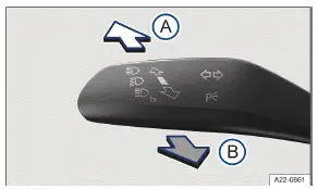 Volkswagen ID.3 - Fig. 1 À gauche sur la colonne de direction : levier des clignotants et de l'inverseur-codes